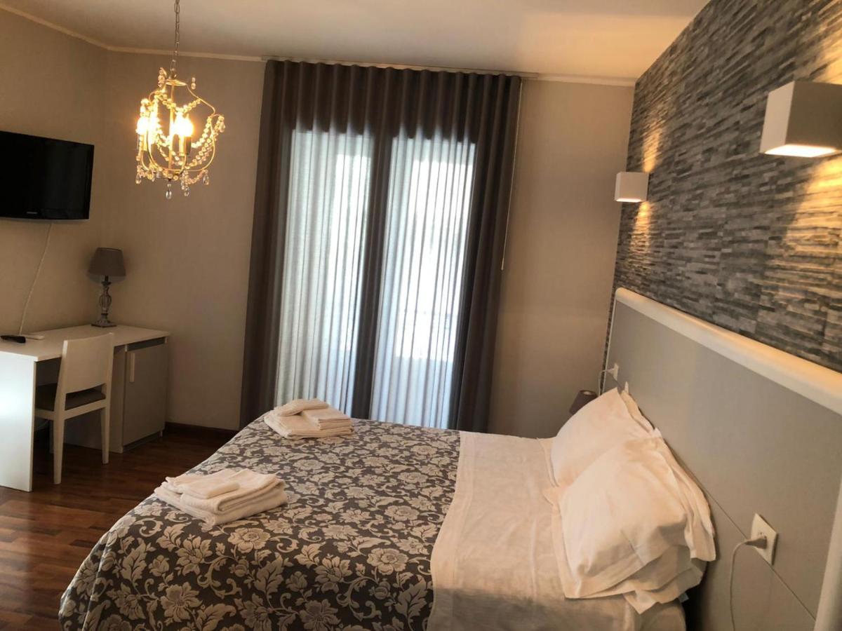 B&B Elios Rooms Catania Ngoại thất bức ảnh