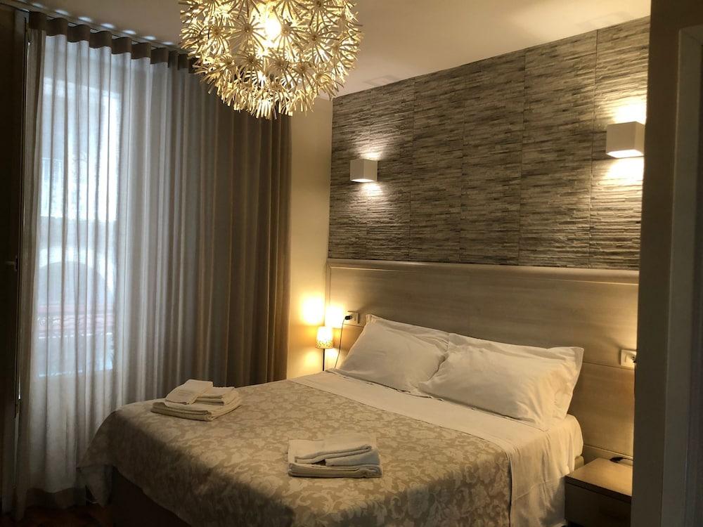 B&B Elios Rooms Catania Ngoại thất bức ảnh